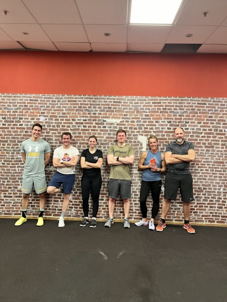 List, Lara, Press Horizontal, HEAVY